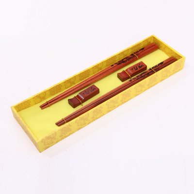 创意礼品飞龙图案木雕筷子家用木属工艺雕刻筷配礼盒D2-003