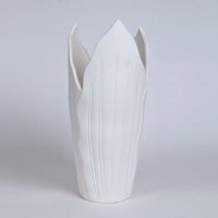 现代简约陶瓷花瓶摆件 时尚艺术不规则花瓶 创意家居装饰摆设纯色花瓶OH047-7981-11W2