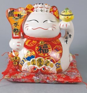 中式招财进宝陶瓷风水招财猫造型摆件家居装饰摆件风水摆件