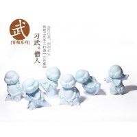 中式传统工艺青釉小沙弥摆件人物摆件家居装饰摆件