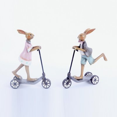 树脂兔子玩滑板车情侣时尚创意树脂家居装饰品结婚礼物品婚房摆件工艺品2614104