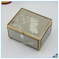 创意欧式镀镜蝴蝶玻璃首饰盒 玻璃珠宝盒  梳妆台饰品收纳盒 婚礼赠品 礼品