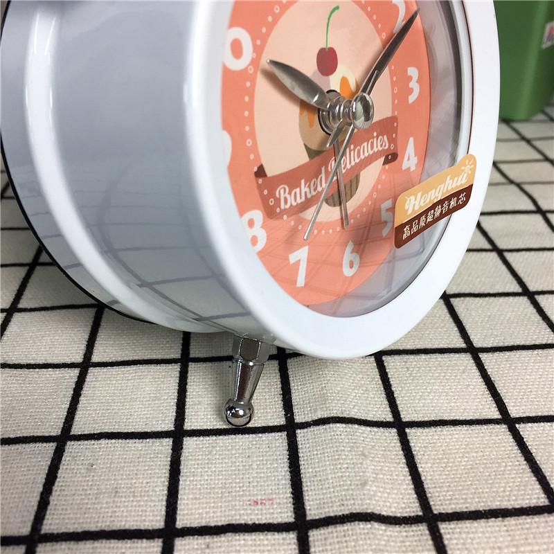 白色简约静音床头打铃钟闹钟 桌面个性创意时钟4