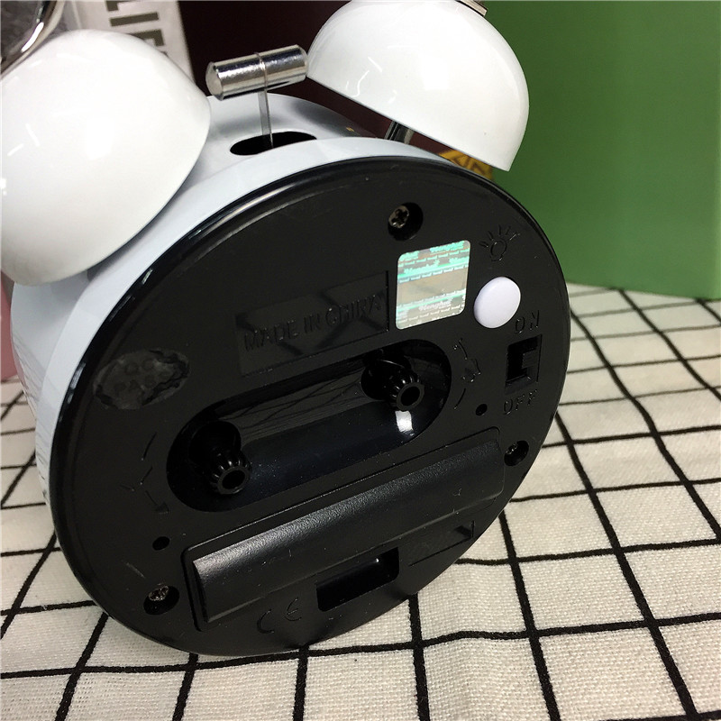 白色简约静音床头打铃钟闹钟 桌面个性创意时钟5