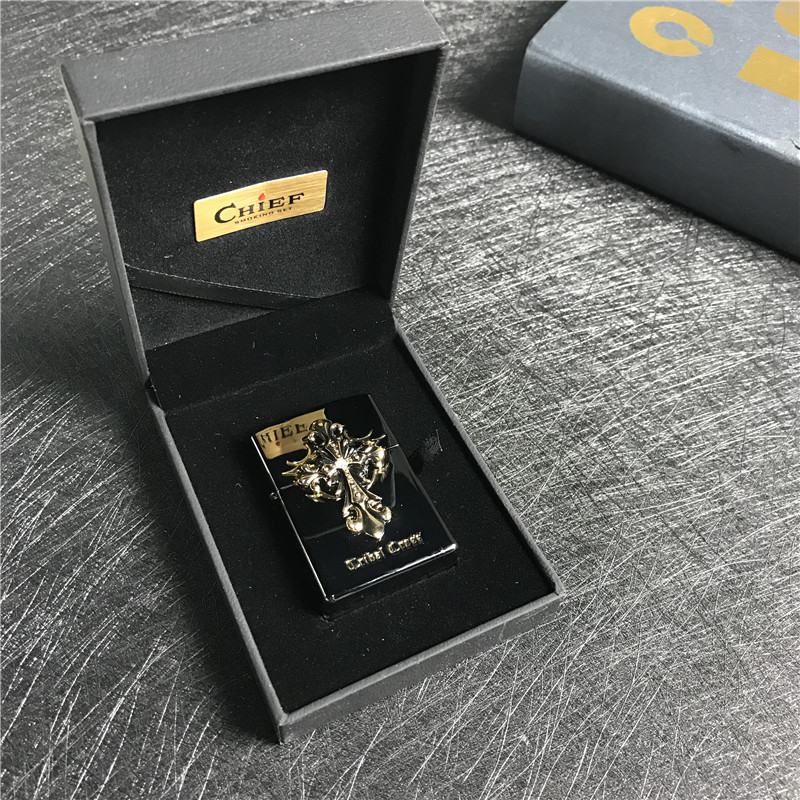 便携防风金属打火机小巧时尚创意打火机点烟器1