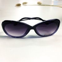 男女士太阳镜个性镜框 潮人多色大框镜时尚太阳眼镜装饰镜	紫色	不锈钢