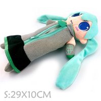 初音未来Q版毛绒公仔创意韩版笔袋书包挂饰动漫卡通周边学生文具