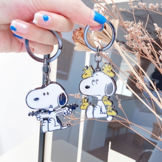 厂家批发流行史努比五金钥匙扣挂件可爱创意塔客小狗汽车钥匙链