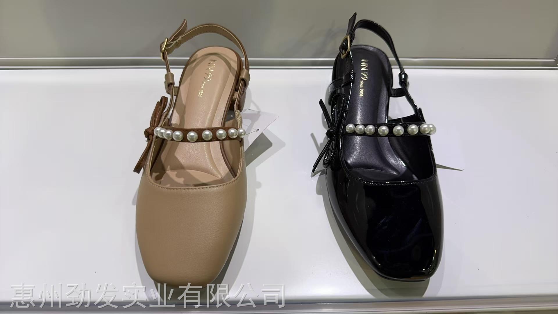 中跟凉鞋867623