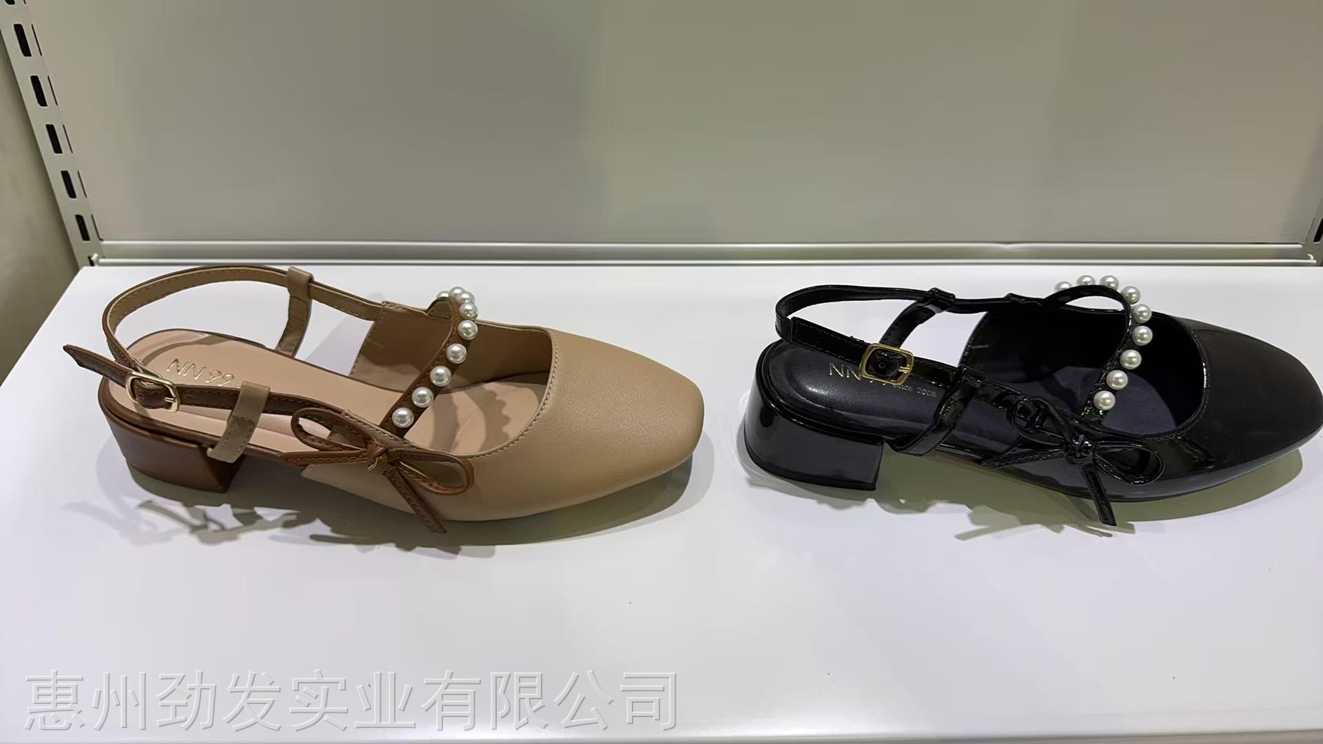 中跟凉鞋867622