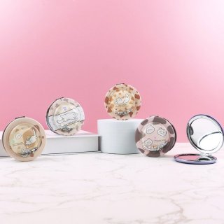 可爱图案软流沙贴饰大圆时尚镜化妆镜双面便携梳妆镜补妆折叠镜