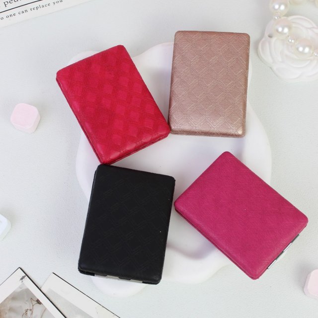 欧美外贸风长方面包菱格纹双面折叠便携高清化妆镜