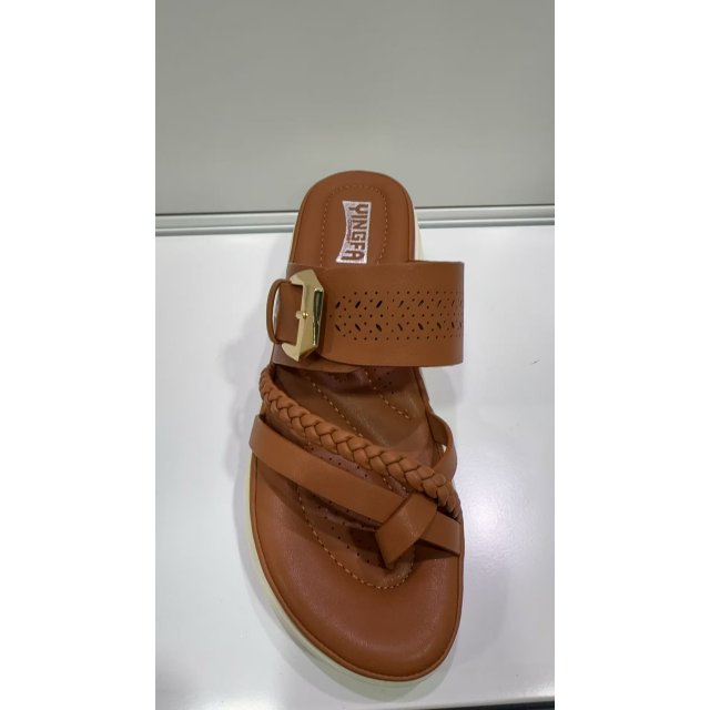 平底凉皮鞋