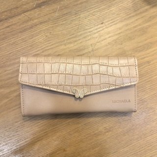 卡其色中长款女性真皮钱包