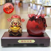 招财进宝炭雕笔筒结婚礼品新年礼品办公室摆件送老师长辈